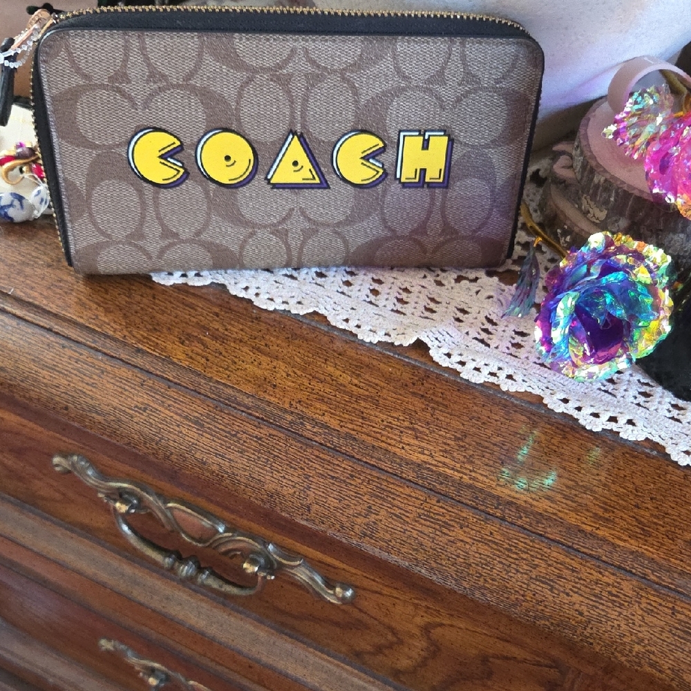 COACH PAC MAN COLLAB Long Zippy Wallet Collectors & Comic Watch